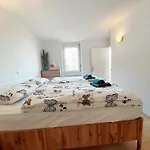 Bossa Nova Castle&outstanding With Garage Ljubljana